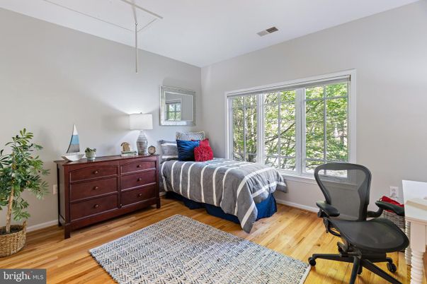 Bedroom, Interior, Pendant Lights, Wood Texture Flooring