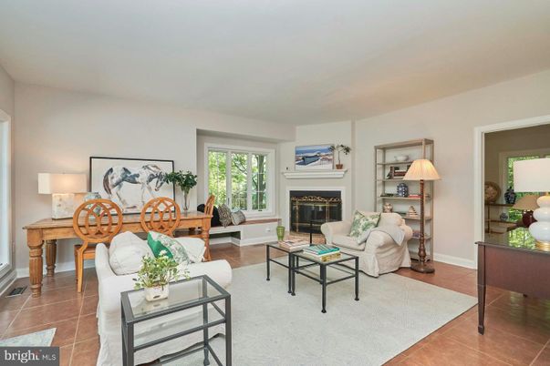 Fireplace, Interior, Living room