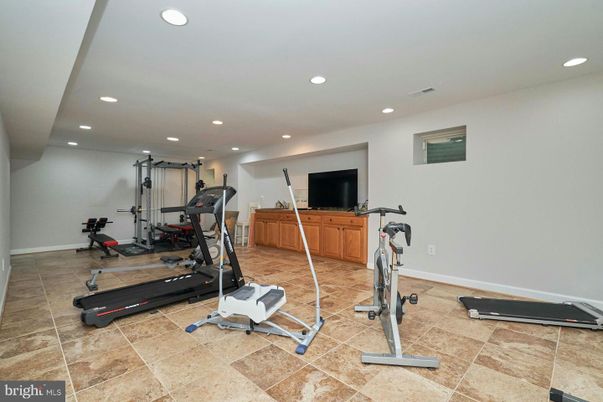 Fitness Equipment, Interior, Recessed Lighting