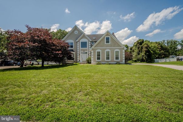 Backyard, Exterior, Facade, French Provincial
