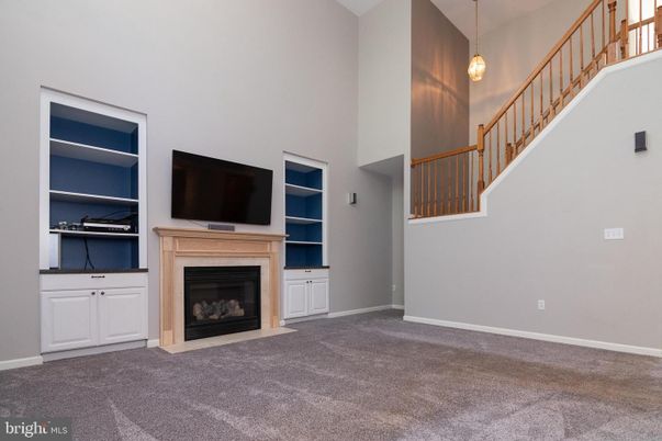 Fireplace, Interior, Pendant Lights