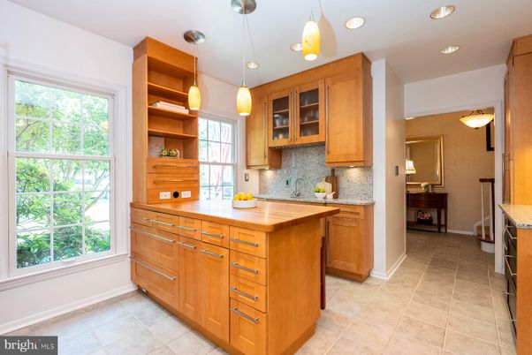 Interior, Kitchen, Pendant Lights, Recessed Lighting