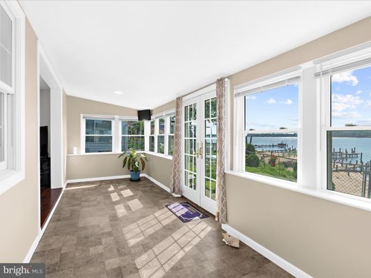 Interior, Recessed Lighting, Water