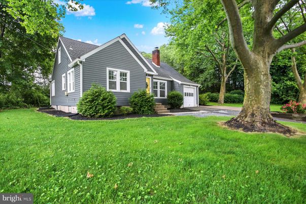 Attached, Backyard, Exterior, Facade, Cape Cod