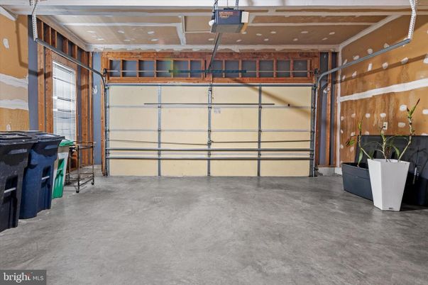 Garage, Interior, Recessed Lighting