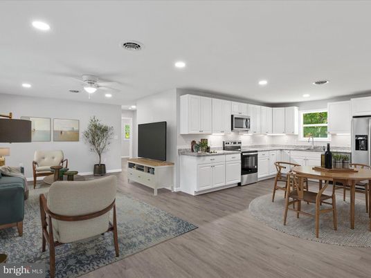 Dining room, Interior, Kitchen, Living room, Recessed Lighting, Stainless Steel Appliances, Wood Texture Flooring