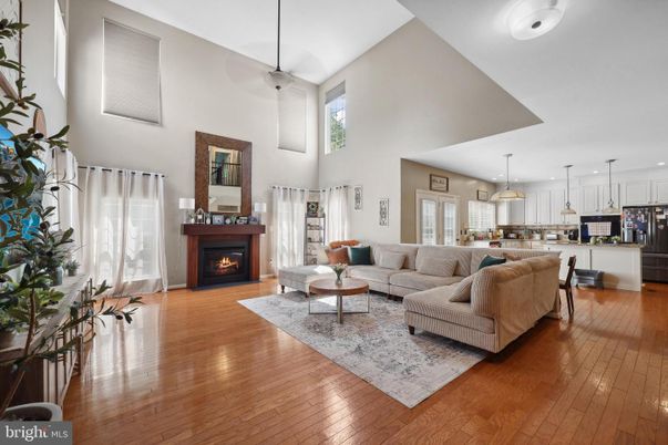 Fireplace, Interior, Kitchen, Living room, Pendant Lights, Recessed Lighting, Wood Texture Flooring