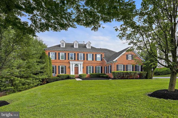 Backyard, Exterior, Facade, Brick Facade, Georgian