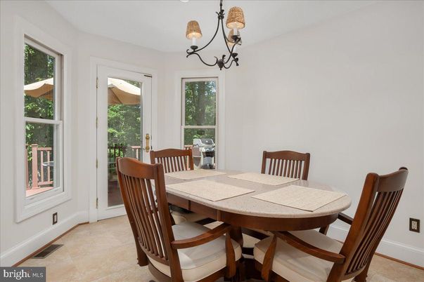 Chandelier, Dining room, Interior