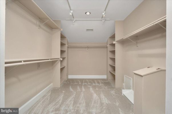 Interior, Walk-in Closets