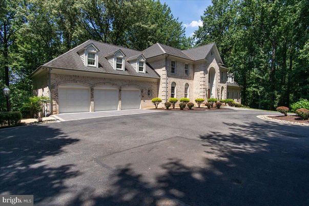 Attached, Exterior, Facade, Brick Facade, French Provincial