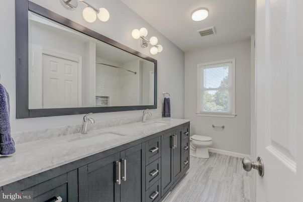 Bathroom, Dual Sink Vanities, Interior, Marble