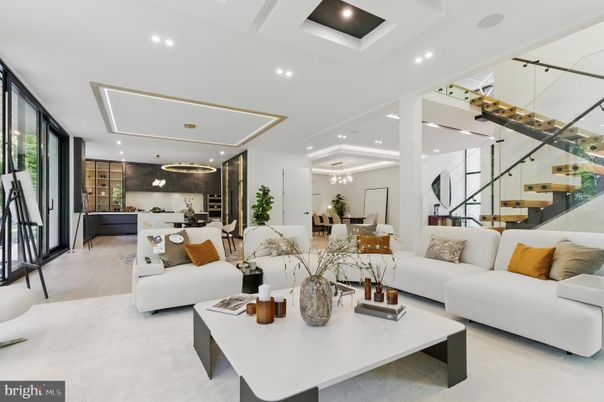 Dining room, Interior, Living room, Pendant Lights, Recessed Lighting, Wood Texture Flooring