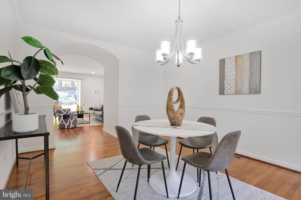 Chandelier, Dining room, Interior, Living room, Recessed Lighting, Wood Texture Flooring