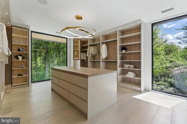 Interior, Pendant Lights, Recessed Lighting, Wood Texture Flooring