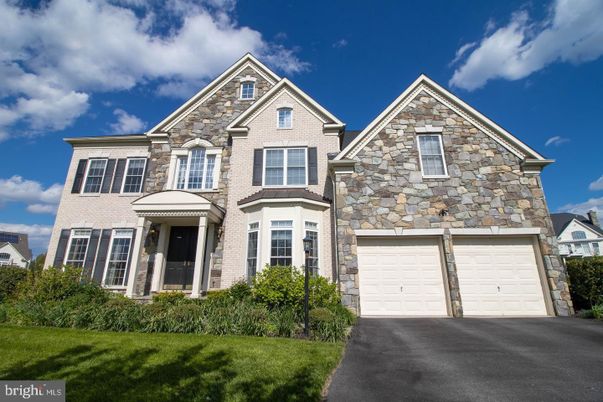 Attached, Exterior, Facade, Brick Facade, Brick Traditional