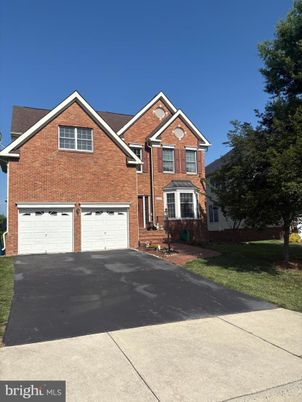 Attached, Exterior, Facade, Brick Facade, Brick Traditional