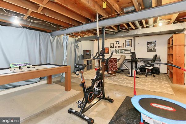 Fitness Equipment, Game Room, Interior, Wooden Beams, Wooden Ceilings