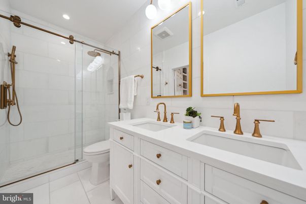 Bathroom, Dual Sink Vanities, Glass Shower, Interior, Recessed Lighting