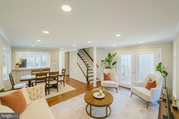 Dining room, Interior, Living room, Recessed Lighting, Wood Texture Flooring