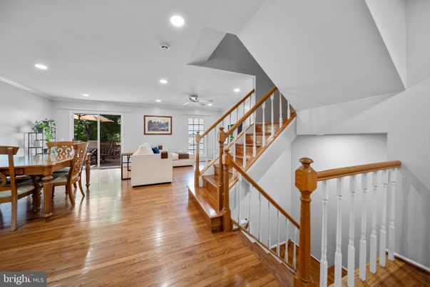 Dining room, Interior, Living room, Recessed Lighting, Wood Texture Flooring