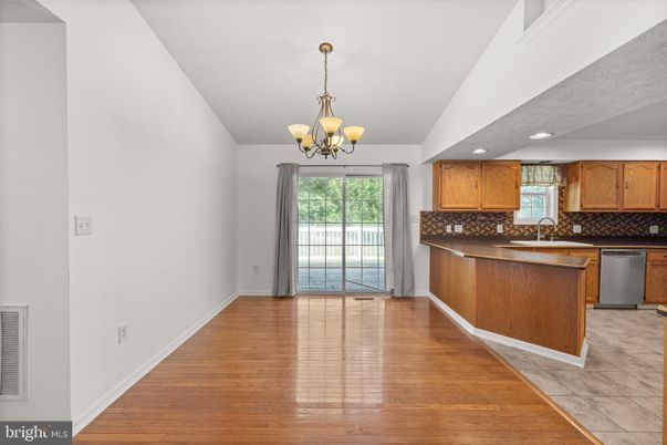Chandelier, Interior, Kitchen, Recessed Lighting, Wood Texture Flooring