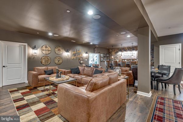 Dining room, Interior, Living room, Pendant Lights, Recessed Lighting, Wood Texture Flooring