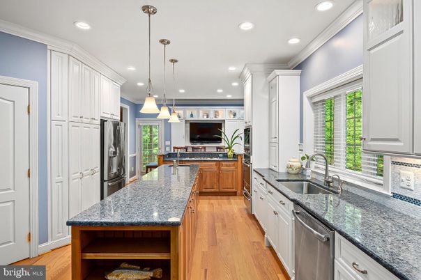 Interior, Kitchen, Pendant Lights, Recessed Lighting, Wood Texture Flooring
