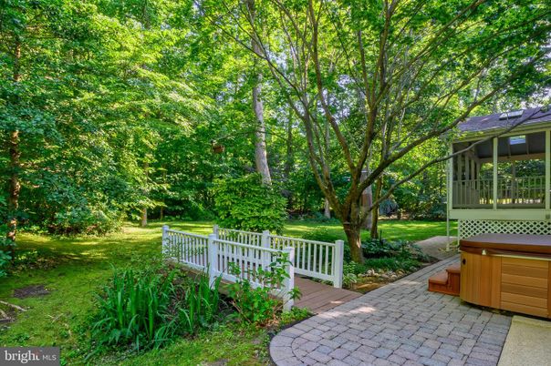 Backyard, Exterior, Hot Tub