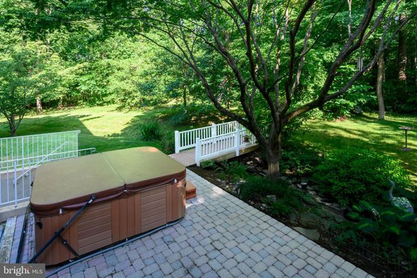 Backyard, Exterior, Hot Tub