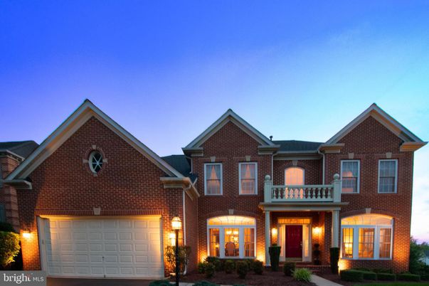 Attached, Exterior, Facade, Brick Facade, Brick Traditional