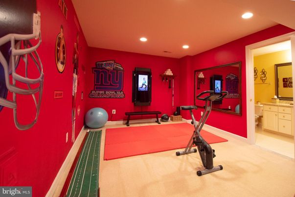 Fitness Equipment, Interior, Recessed Lighting