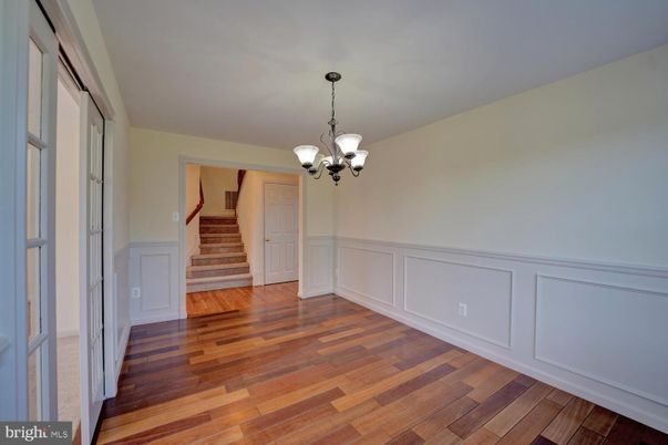 Chandelier, Empty room, Interior, Wood Texture Flooring