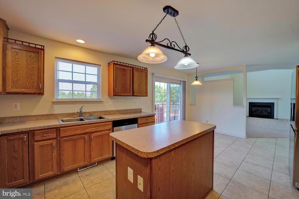 Fireplace, Interior, Kitchen, Pendant Lights, Recessed Lighting