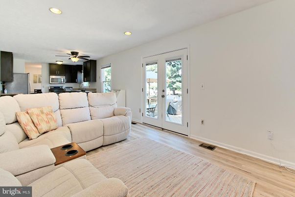 Interior, Kitchen, Living room, Recessed Lighting, Wood Texture Flooring