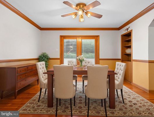 Dining room, Interior, Wood Texture Flooring