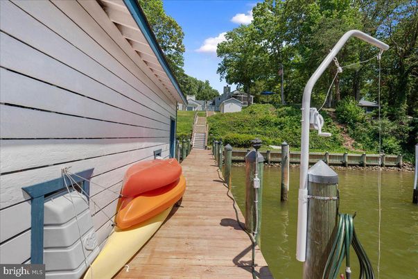 Exterior, Water