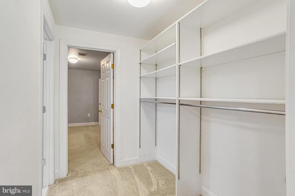 Interior, Walk-in Closets
