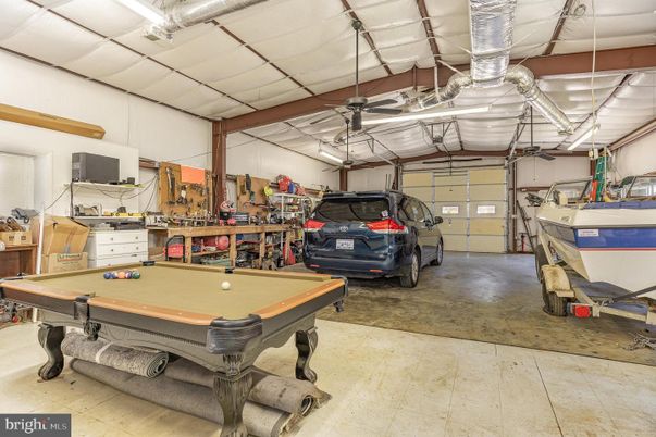 Billiard Table, Game Room, Garage, Interior