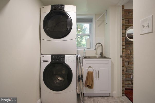 Interior, Utility Closets, Washer