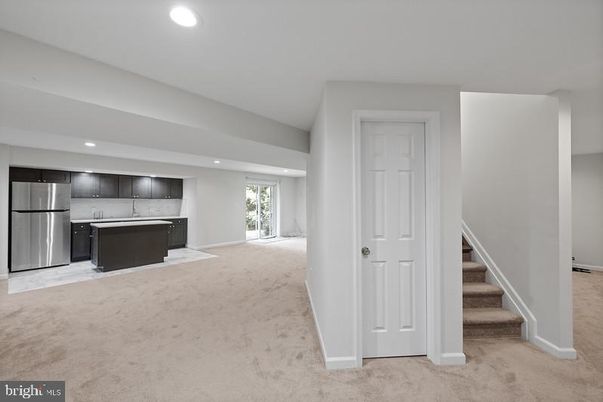 Empty room, Interior, Kitchen, Recessed Lighting, Stainless Steel Appliances