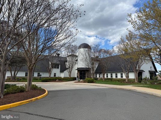 Exterior, Facade, Cape Cod