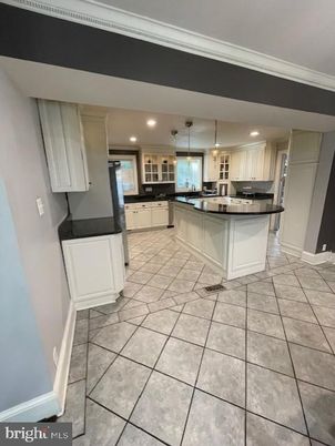 Interior, Kitchen, Pendant Lights, Recessed Lighting