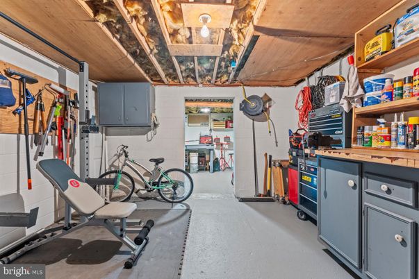 Fitness Equipment, Interior, Wooden Ceilings