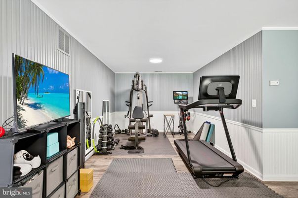 Fitness Equipment, Interior, Recessed Lighting