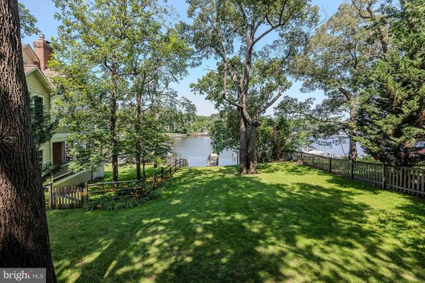 Backyard, Exterior, Water