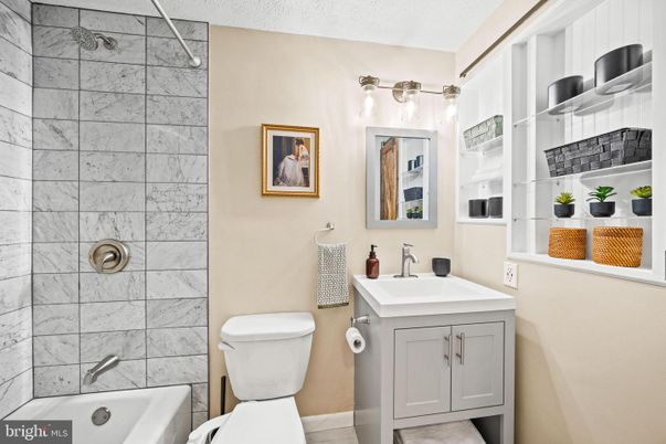 Bathroom, Interior, Marble Walls