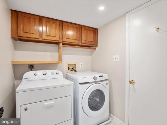 Interior, Recessed Lighting, Washer
