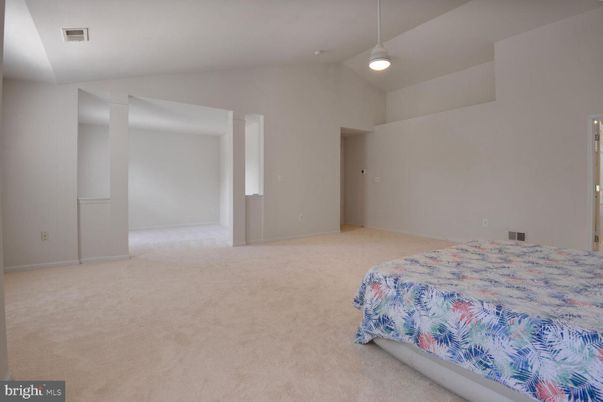 Bedroom, Interior, Pendant Lights