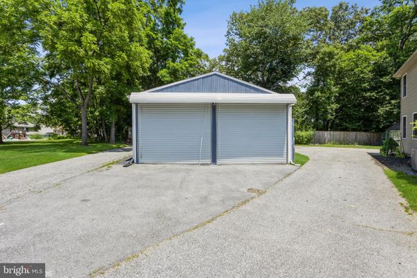 Detached Garage, Exterior